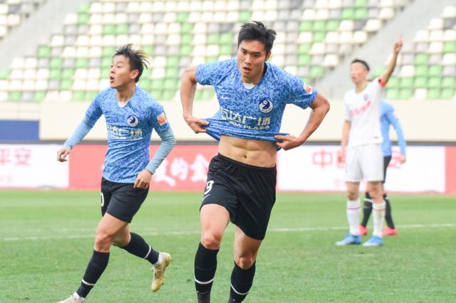 开云在线-昔日99后第一人中超首球+双响 超甲附加赛得靠他？